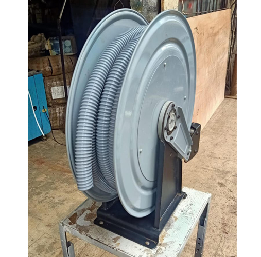 AUTOREWIND VACCUM HOSE REEL